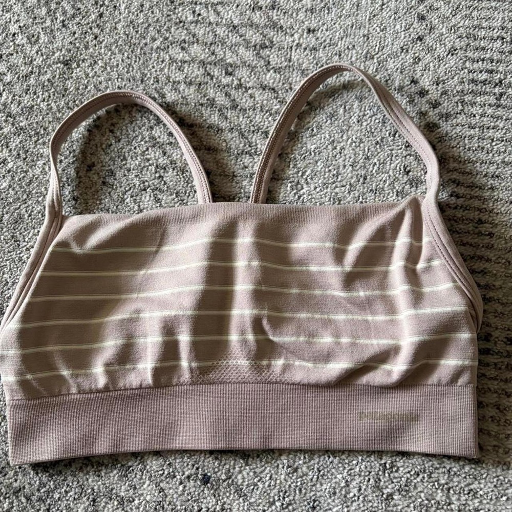 Patagonia mesh seamless sports bra stretch, comfort breathable XS